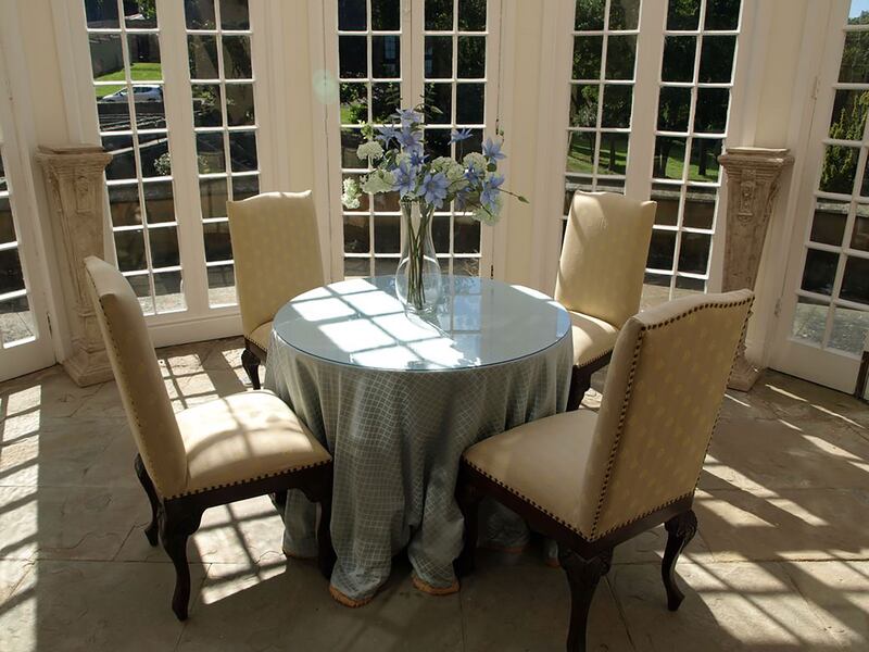 190917-mcnearney-omg-i-want-to-rent-this-house-welsh-castle-07_m6gktz