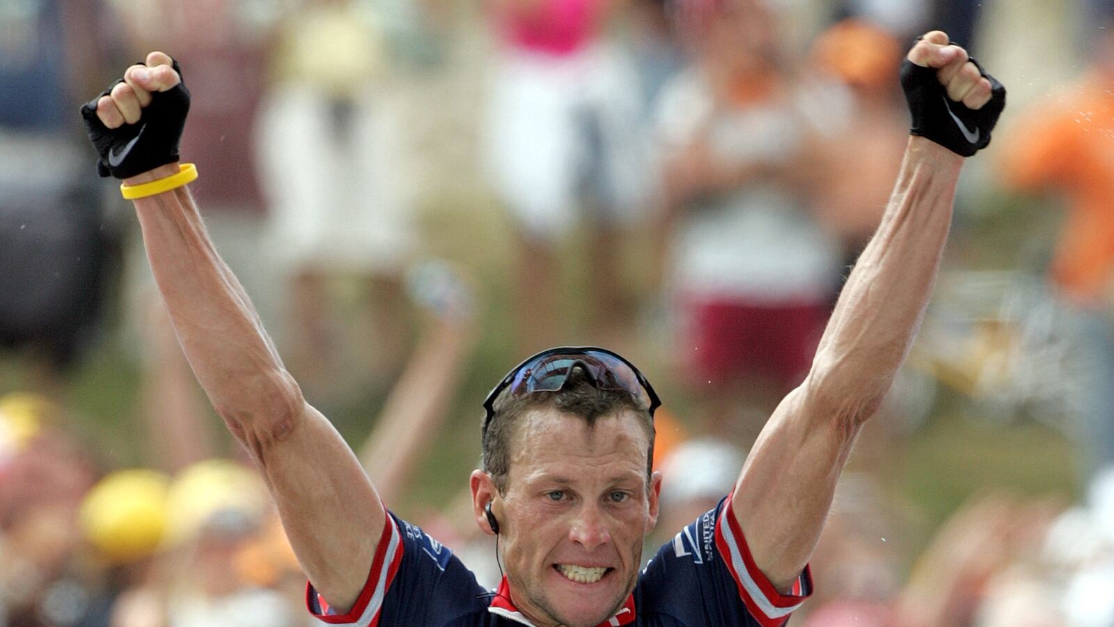 articles/2013/10/16/dope-on-wheels-speed-read-of-wheelmen-about-lance-armstrong/131015-speed-armstrong-tease_tctdbd