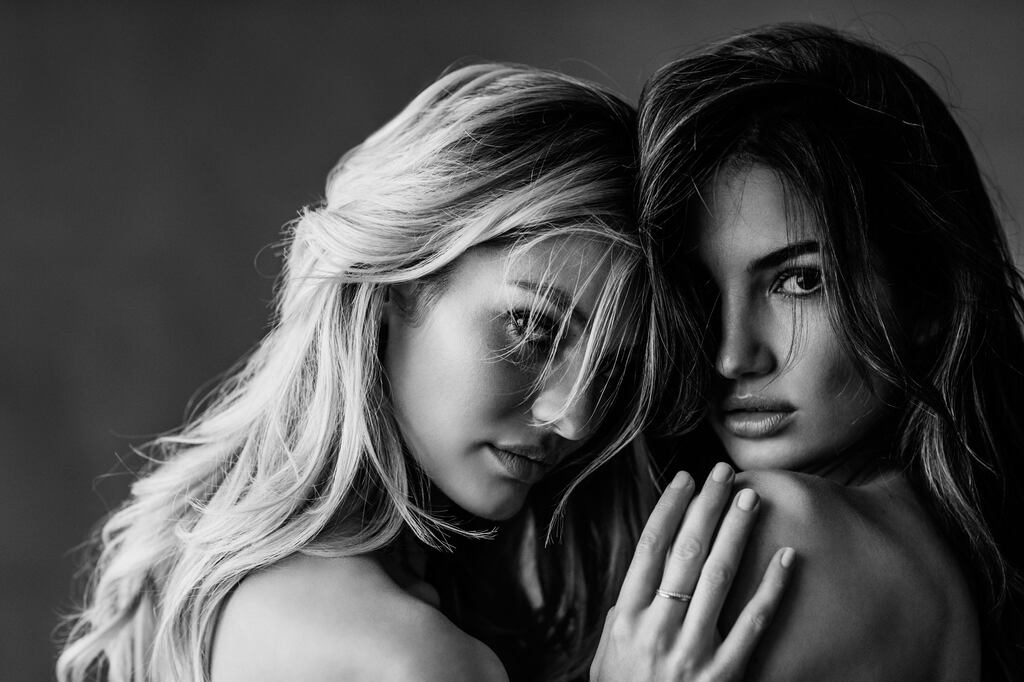 Russell James Photographs Famous Victoria’s Secret Angels Nude