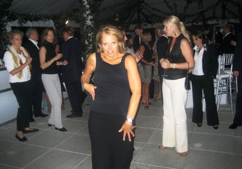 galleries/2009/11/24/celebrity-dance-off/dancing-celecouric_s2u1ov