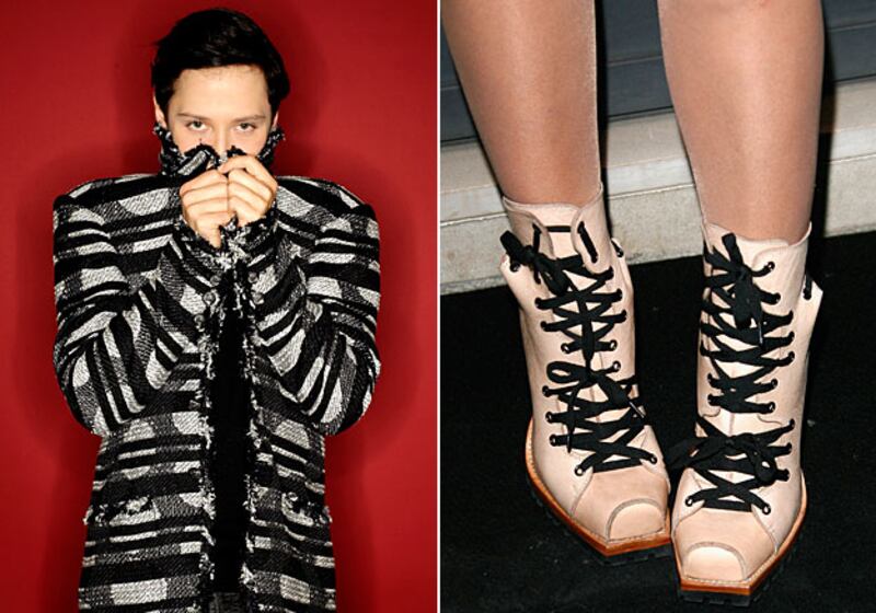 galleries/2010/02/17/lady-gaga-or-johnny-weir/weir-gaga-quiz-2a_aonygt