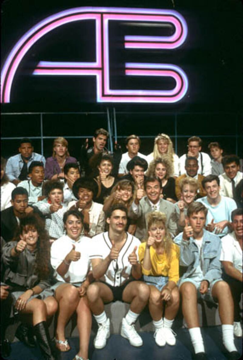 galleries/2012/04/18/remembering-dick-clark-classic-images-of-a-tv-icon-photos/dick-clark-american-bandstand-80s_zfumss