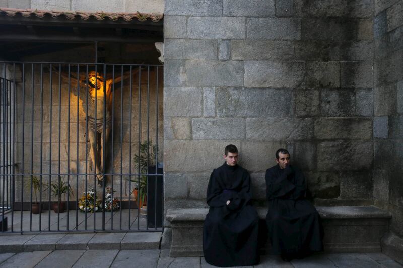 galleries/2015/04/03/holy-week-around-the-world-photos/150403-holy-12_bfjtmg