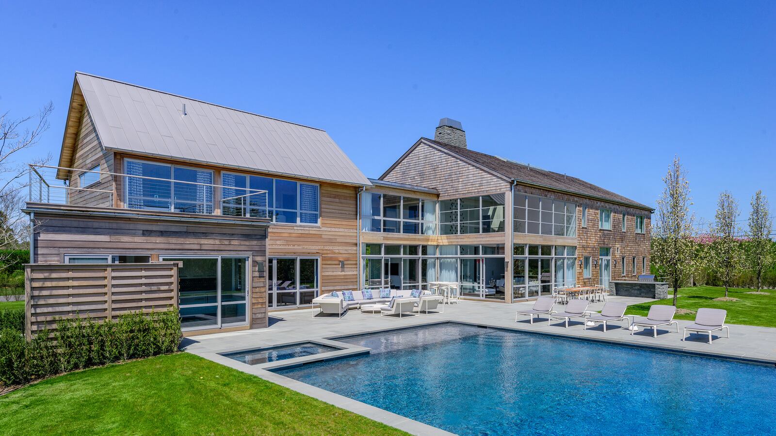 galleries/2014/11/02/omg-i-want-this-house-bridgehampton-ny-photos/141029-hamptons-1_iuhlgt