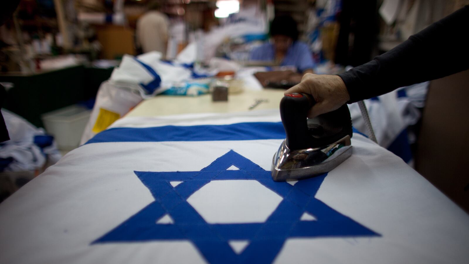 articles/2012/04/26/happy-birthday-israel/iron-israeli-flag-openz_x4ngzi