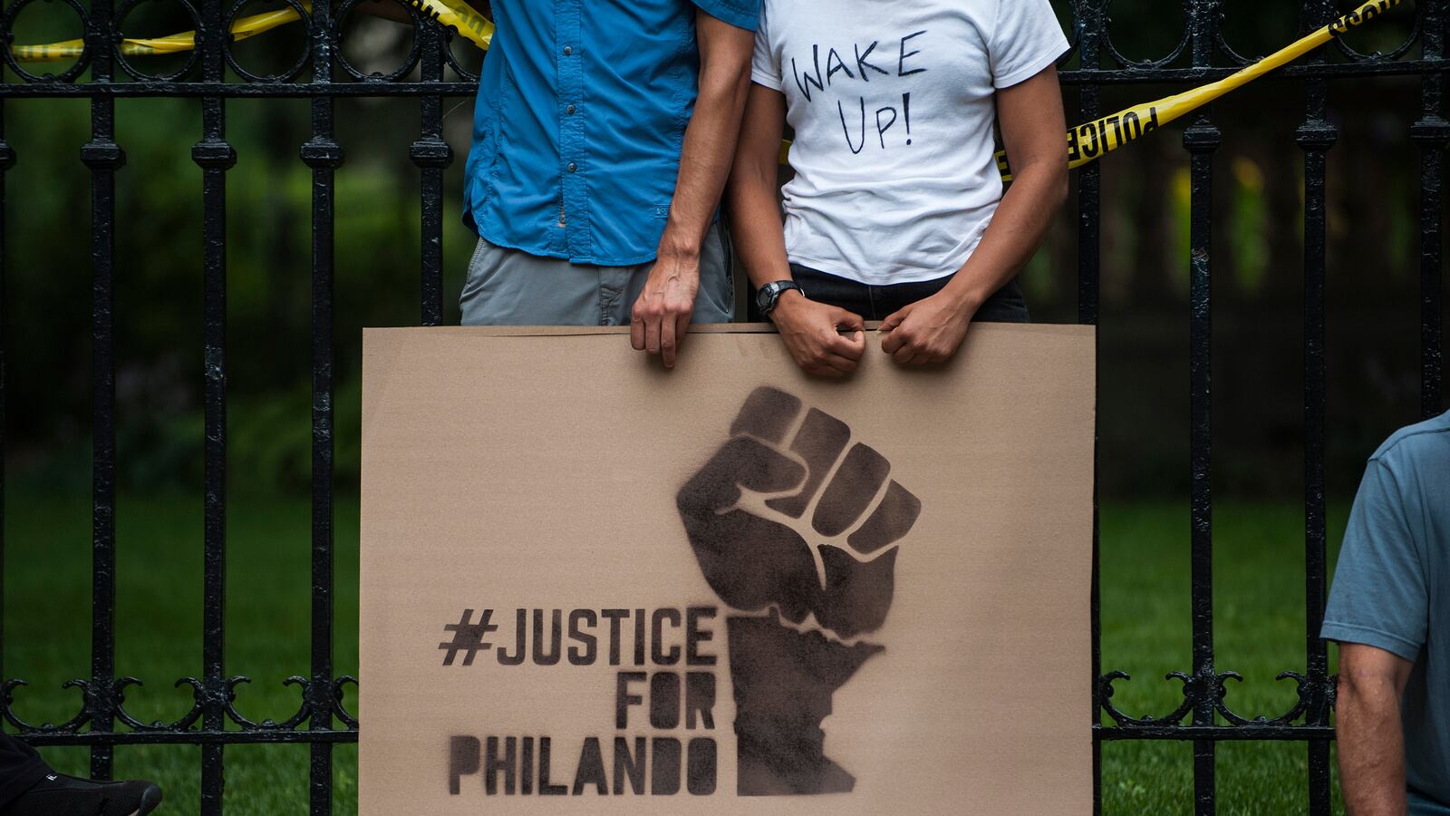 170911-cox-philandro-hacker-tease_dnjogx