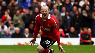 articles/2011/05/26/manchester-united-fan-defends-his-faith-before-champions-league-final/pomerantsev-manchester-united_183531_wvmop1