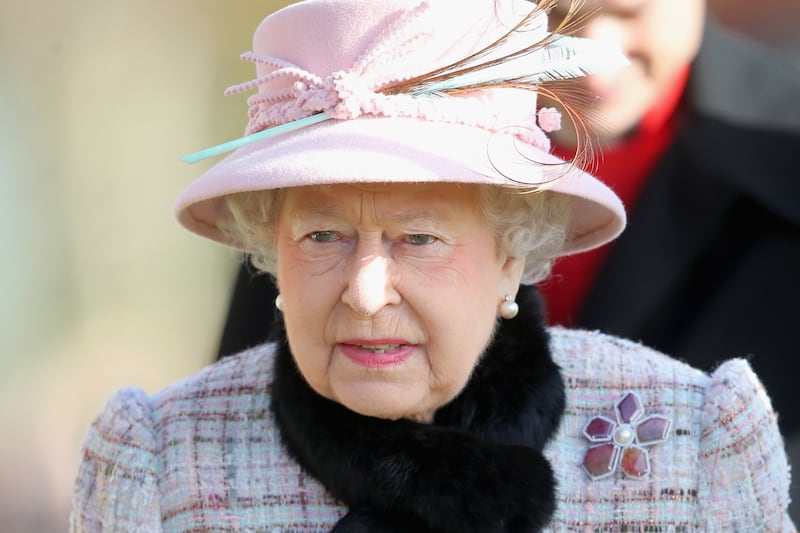 articles/2014/03/24/will-scotland-ditch-the-queen/140218-welfare-queen-sykes-tease_nhtphs