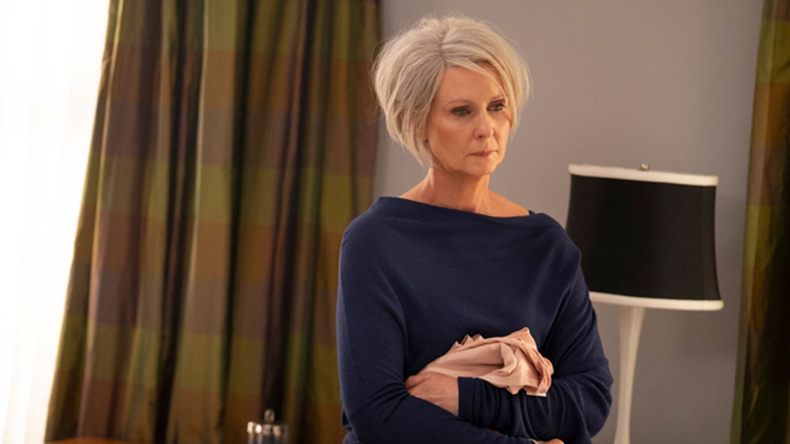 211230-Fallon-TDB-Obsessed-tease-02_d8vmrg