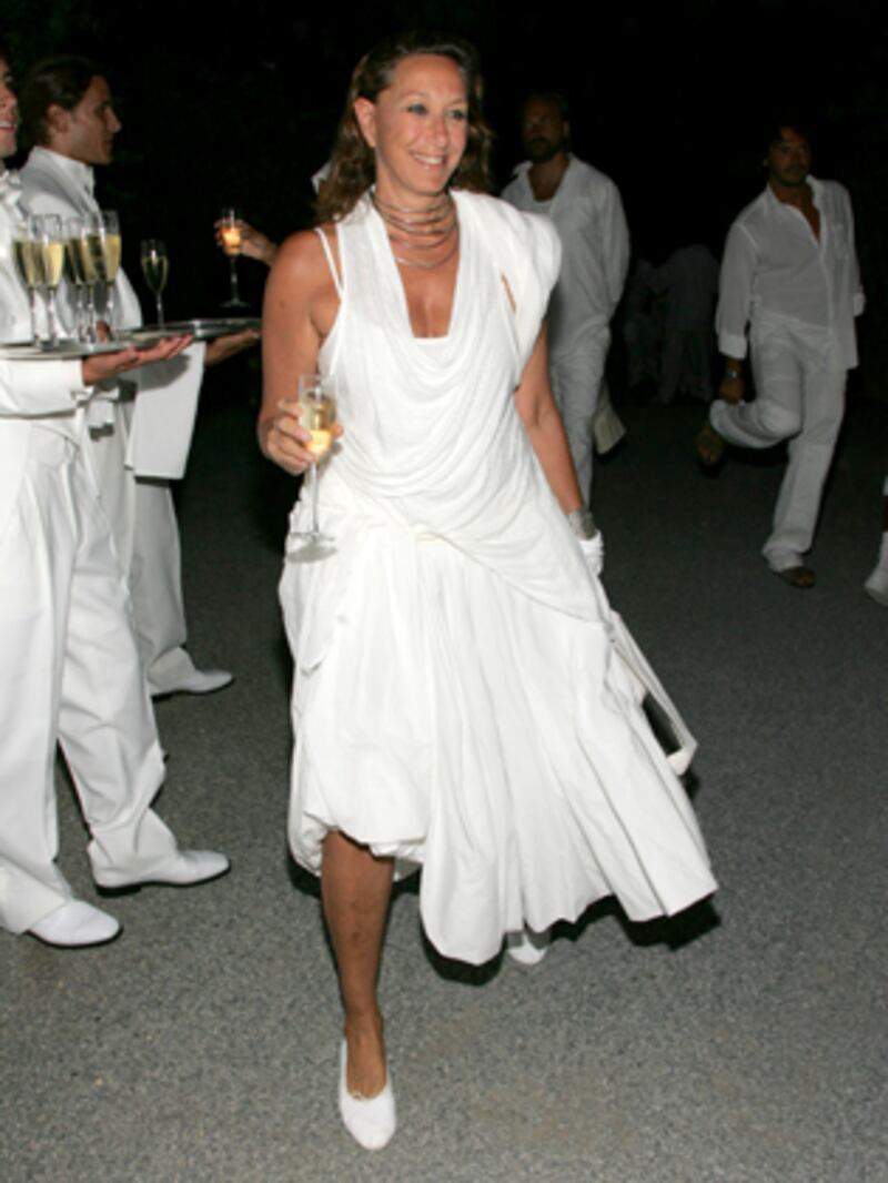 galleries/2009/05/24/summer-2009-the-white-album/celein-white---donna-karan_haexrf
