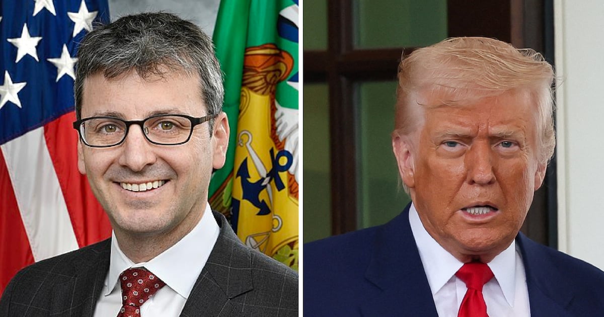 Economist Trump Cited on Tariff Math Says President ‘Got It All Wrong’