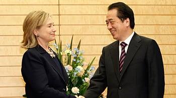 cheats/2011/04/17/clinton-meets-japan-pm-in-tokyo/naoto-kan-and-hillary-clinton_c9nyag