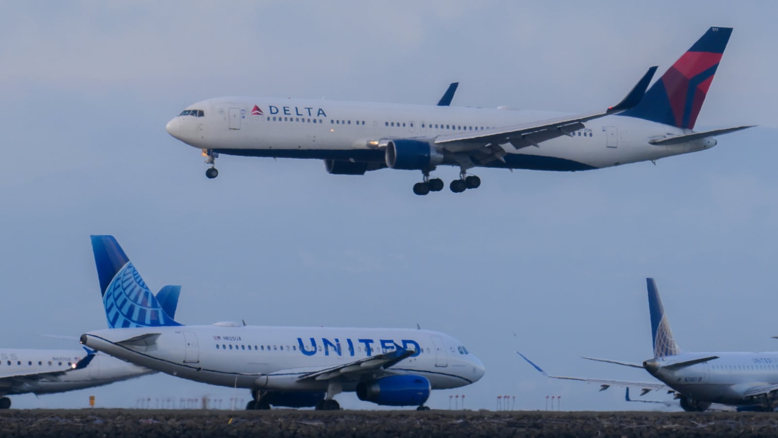 United and Delta Airlines experienced outages Tuesday morning.