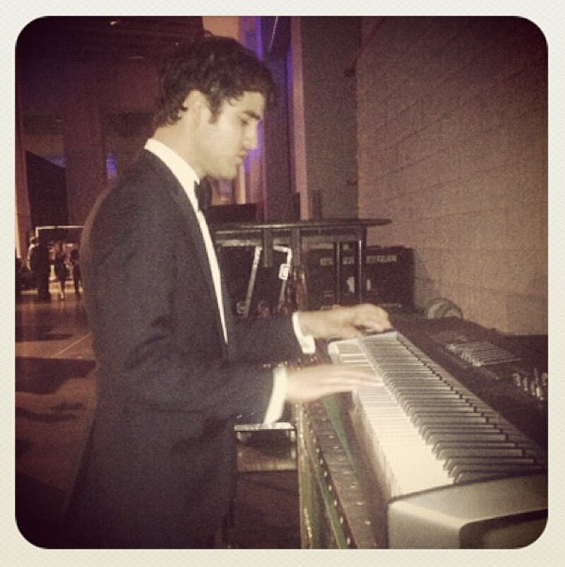 galleries/2013/01/27/alicia-keys-sofia-vergara-more-celebrity-twitter-pictures-photos/130124-kroll-twipics_i6iqzk