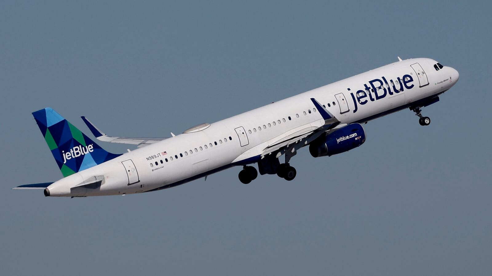 LAS VEGAS, NEVADA - MARCH 15: A JetBlue Airways Airbus A321 departs from Harry Reid International Airport en route to Boston on March 15, 2025 in Las Vegas, Nevada. (Photo by Kevin Carter/Getty Images)