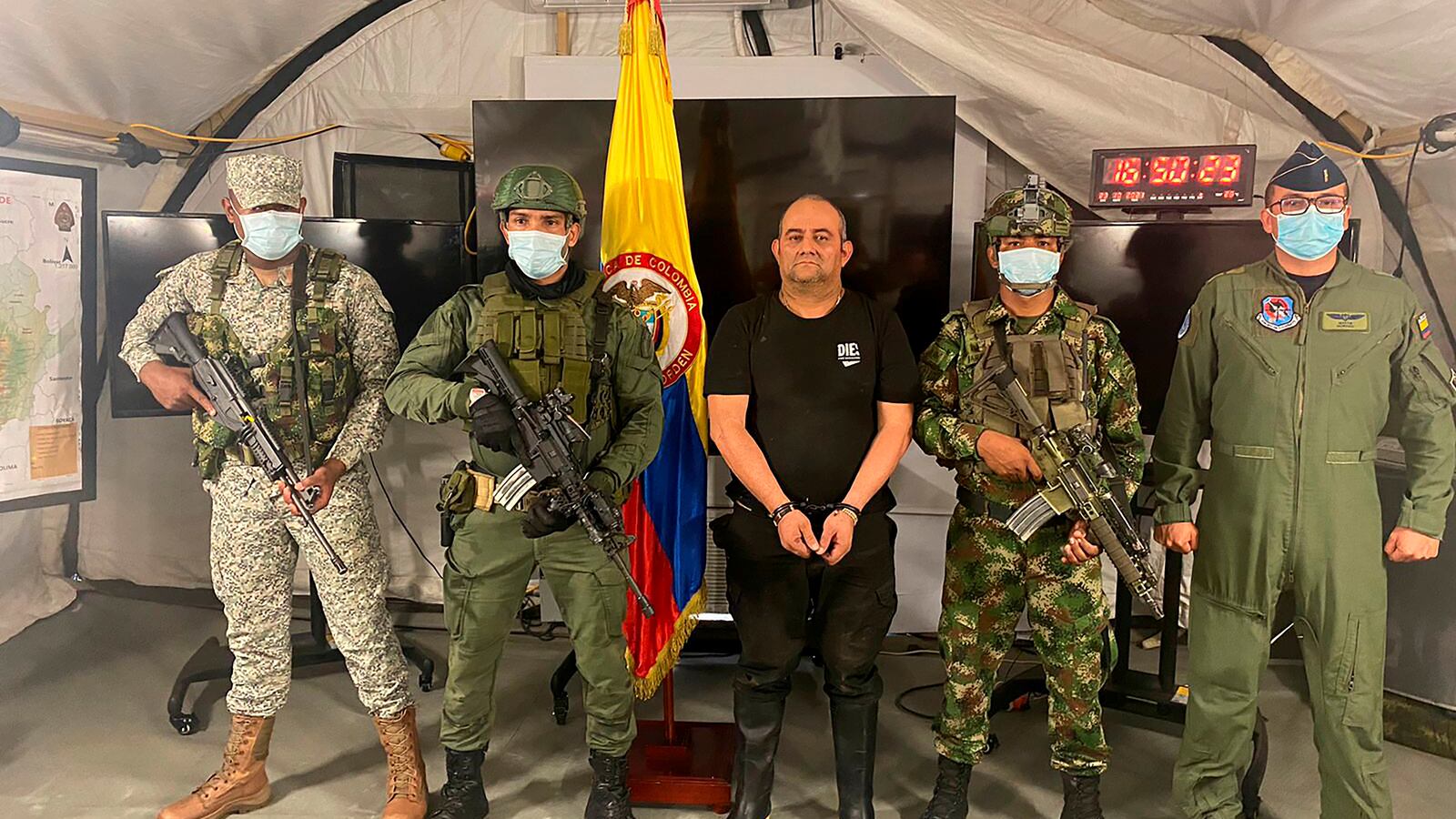 2021-10-23T230510Z_296449852_RC2TFQ918QZT_RTRMADP_3_COLOMBIA-DRUGS-OTONIEL_gdizmq