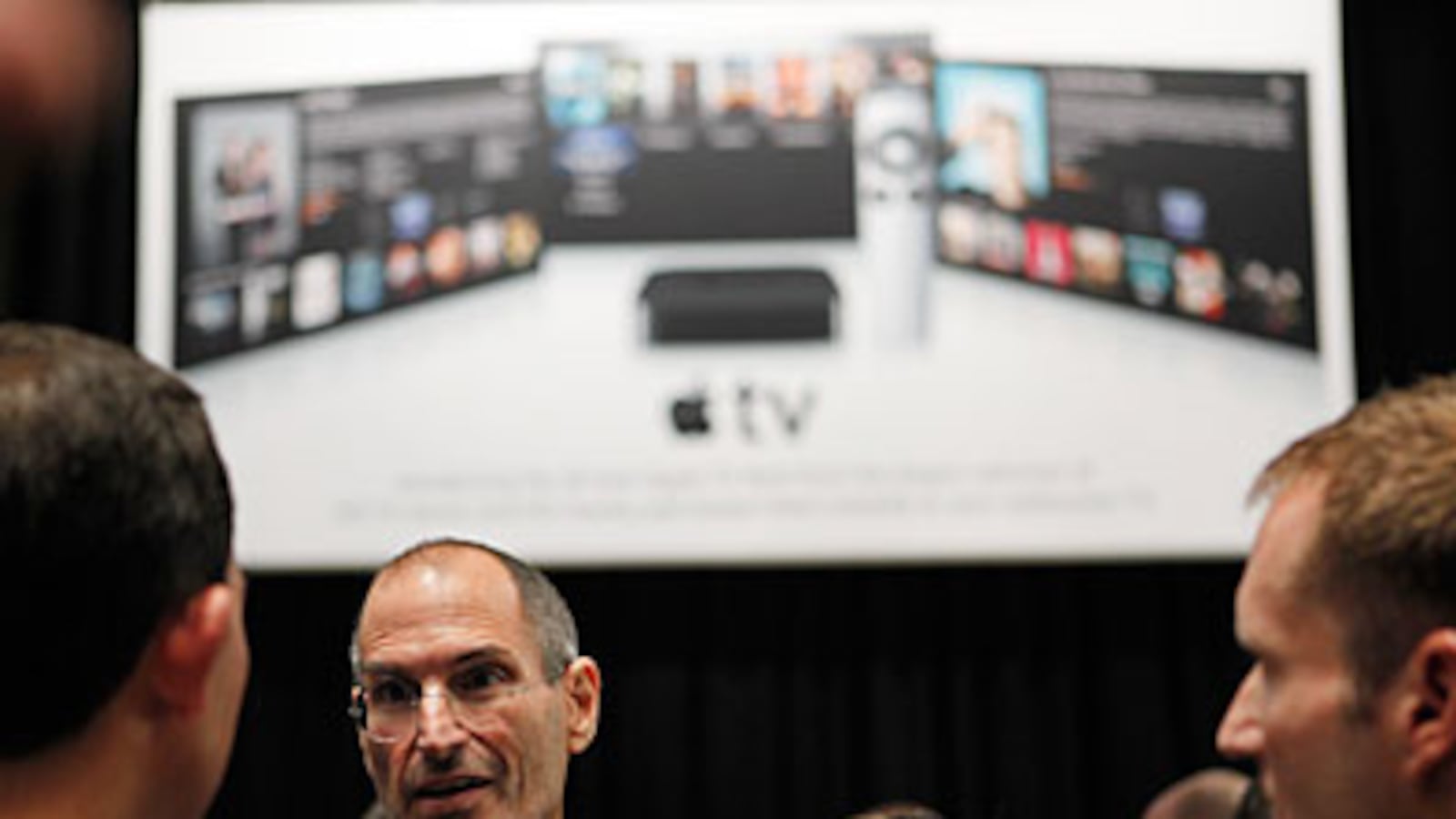 articles/2010/09/01/apple-ditches-the-geeks-with-new-apple-tv/reis-apple-geeks_bflql9