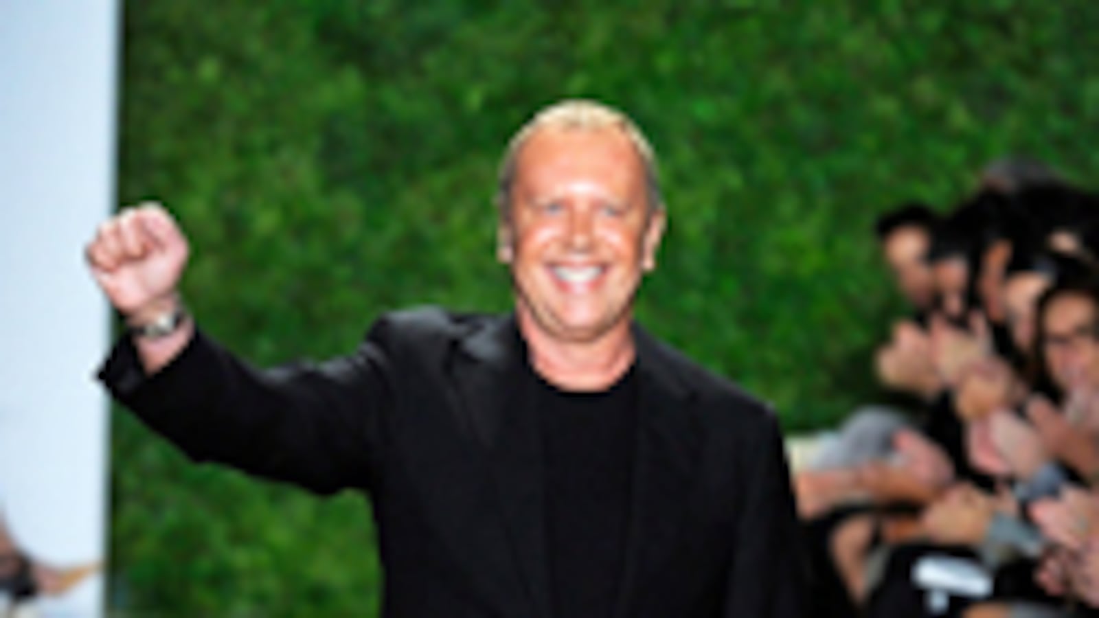 articles/2011/02/11/new-york-fashion-week-justin-bieber-never-say-never-and-more-culture-picks/fashion-week_xk64w2
