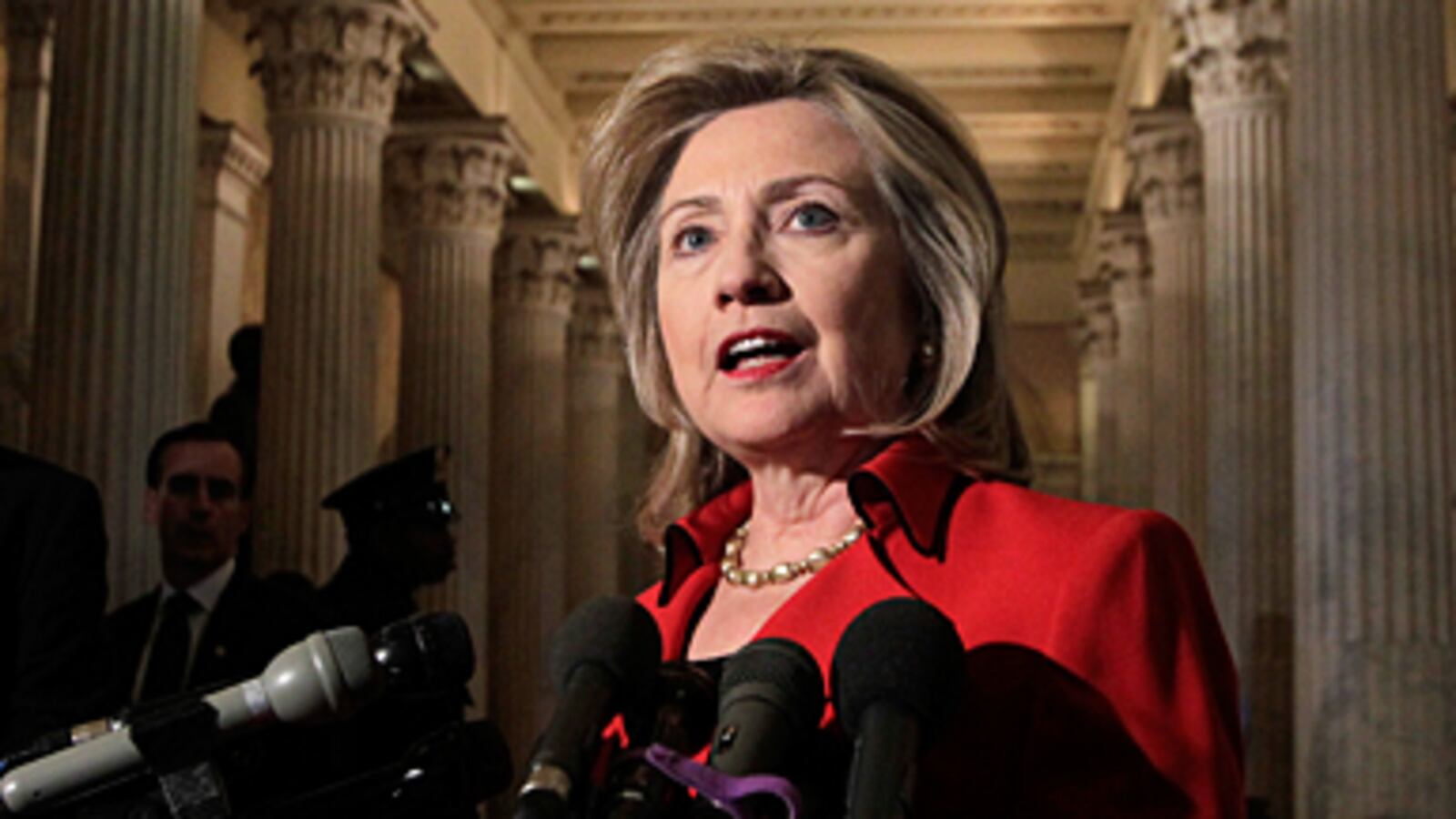 cheats/2011/02/15/clinton-denounces-irans-hypocrisy/hillary-backs-iran-opposition_fpnc1i