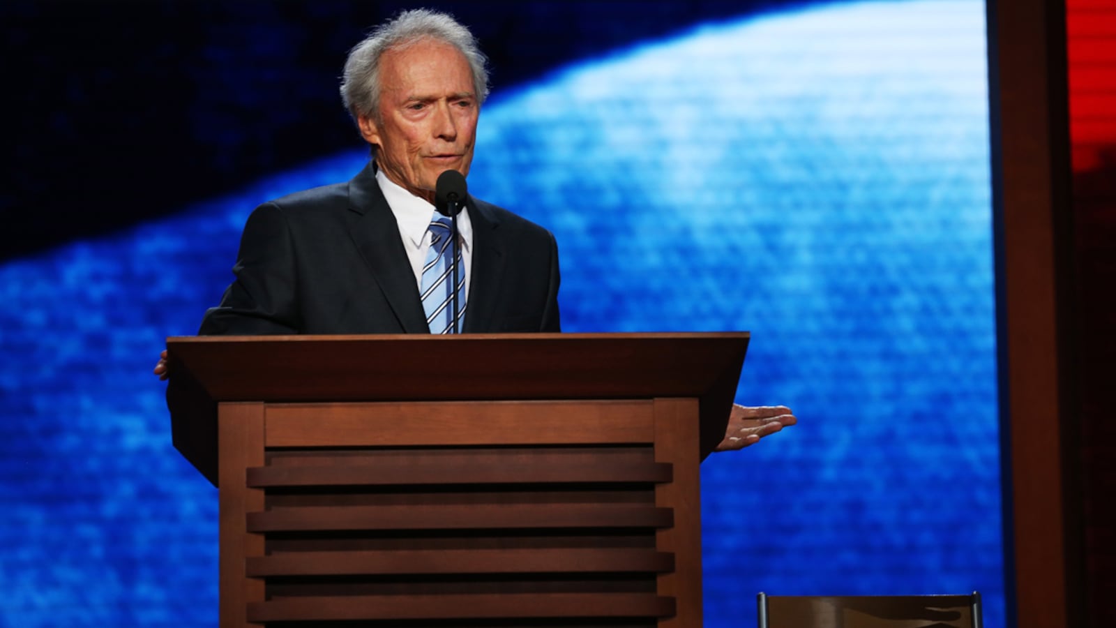 articles/2012/08/31/michael-moore-on-clint-eastwood-s-delusional-and-detached-from-reality-speech-at-the-republican-national-convention/michael-moore-clint-eastwood-rnc-embed-tease_r5wwdw