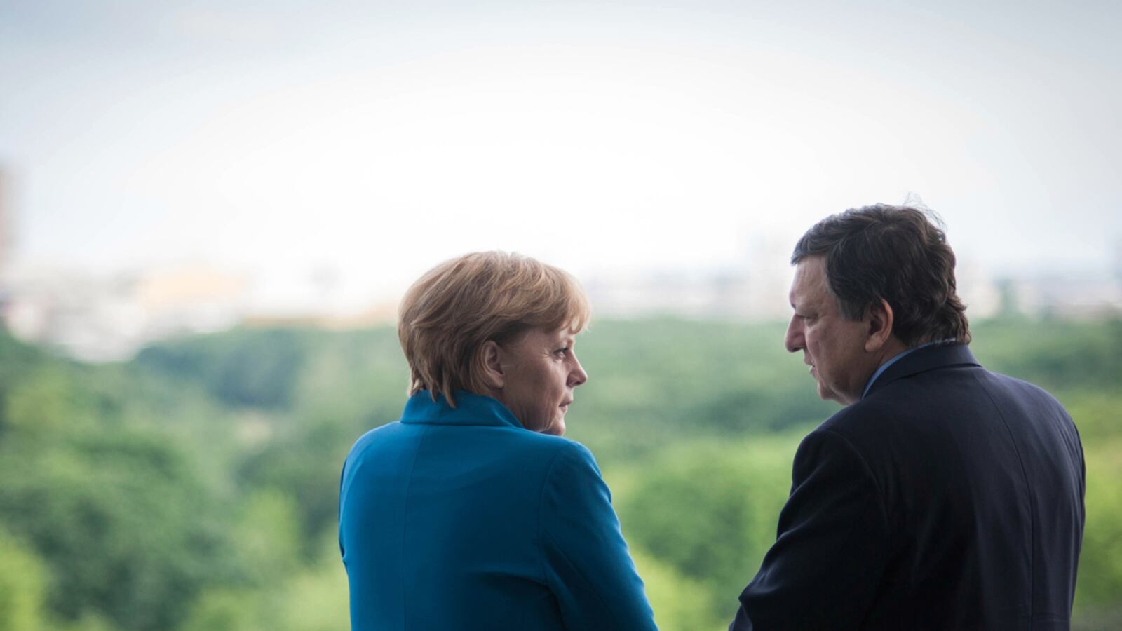 articles/2012/06/13/how-to-save-the-euro-adjustment-and-insurance/merkel-euro-crisis-topbox_t8wo5k