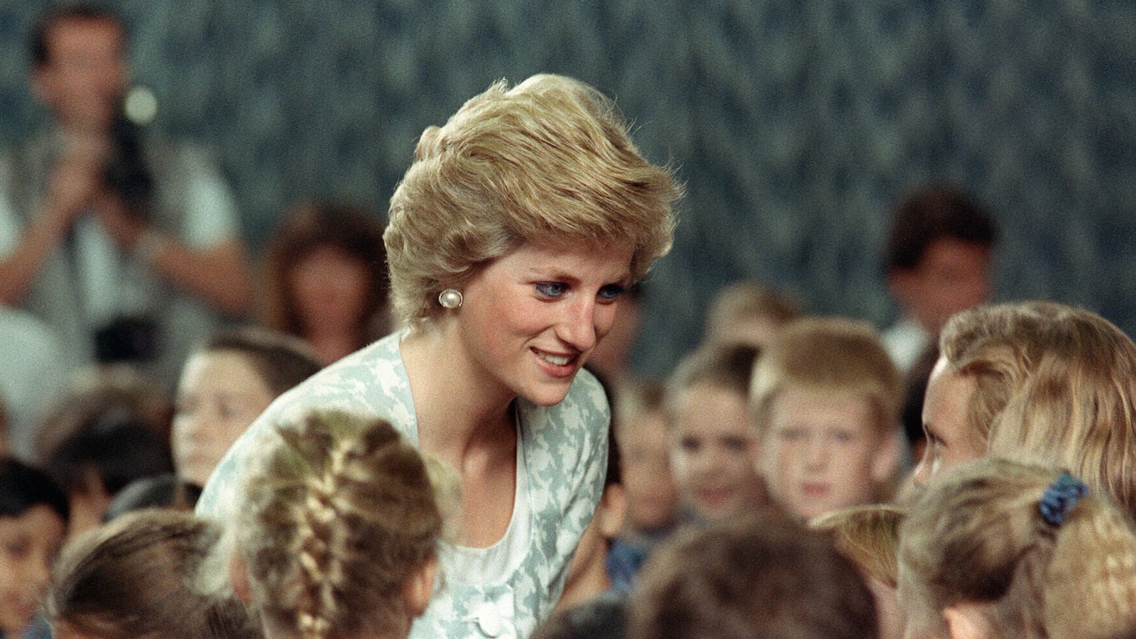 articles/2015/04/27/did-princess-diana-have-a-secret-daughter/150427-sykes-princess-diana-tease_ugknoh