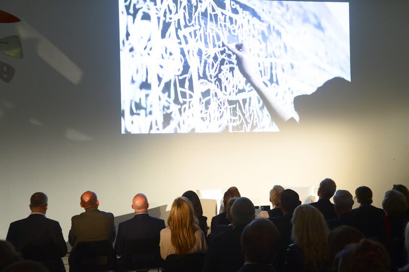 galleries/2012/06/14/credit-suisse-newsweek-daily-beast-dinner-with-dasha-zhukova-tina-brown-bryan-lourd-rem-koolhaas-and-hans-ulrich-obrist-photo/gal-basel-09_jstjod