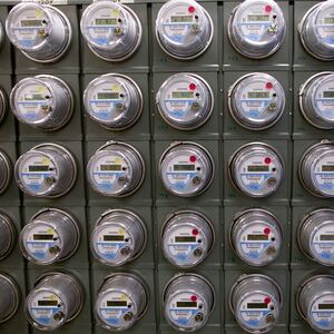 articles/2012/11/04/how-to-stop-blackouts-smart-grid-technology-could-ease-storms-aftermath/green-smart-grid-tease-embed_eyqhja