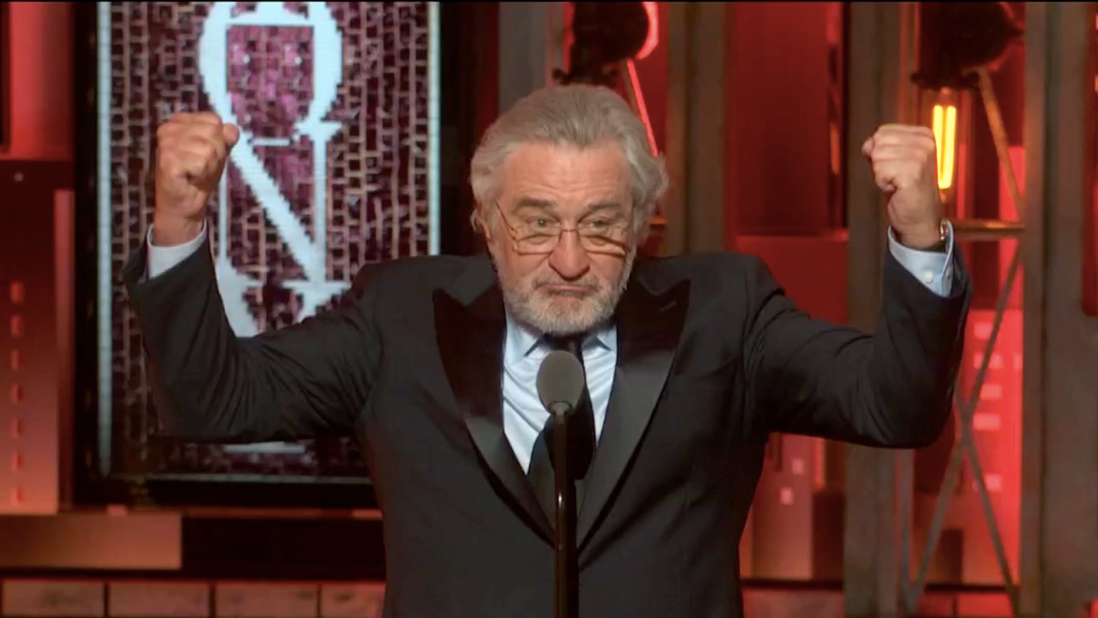 Screen_Shot_2018-06-10_at_10.44.16_PM_t2zby4