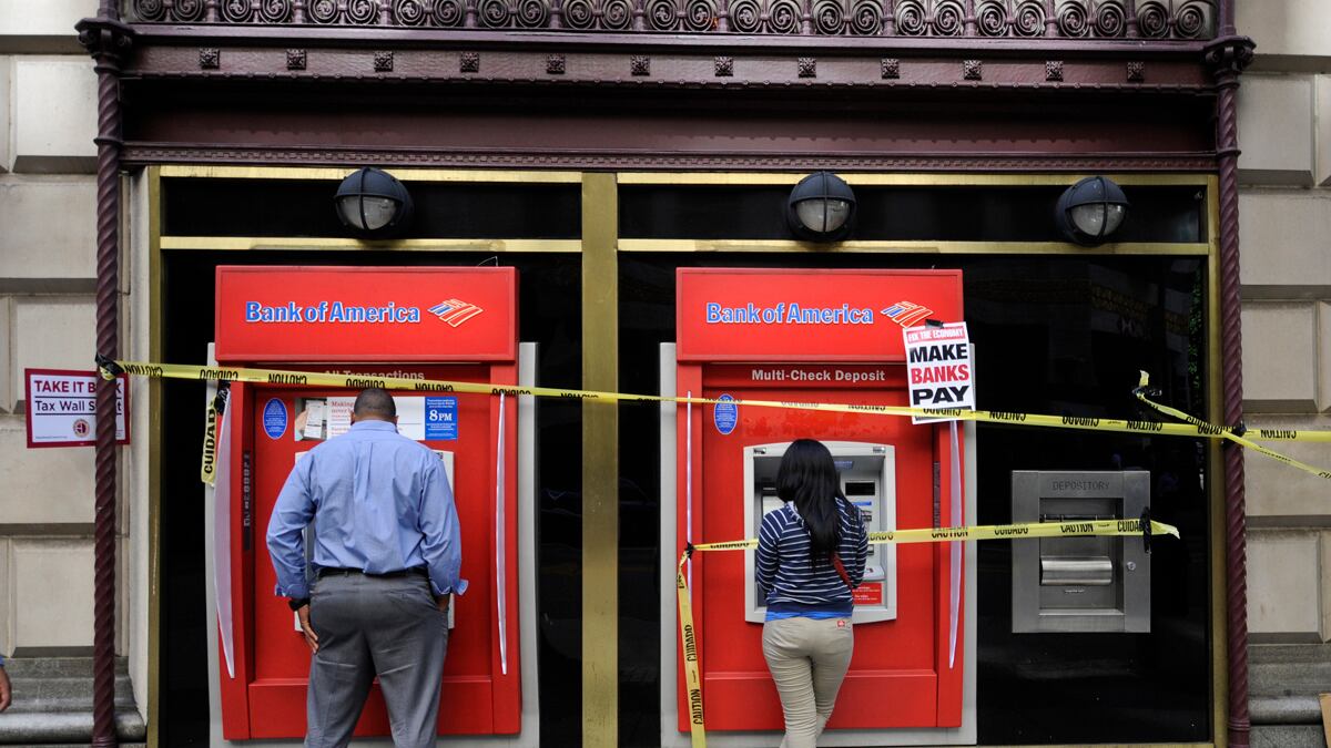 articles/2011/11/03/kristen-christian-s-bank-transfer-day-puts-withdrawal-squeeze-on-banks/bank-transfer-day-rivlin_ci06ud