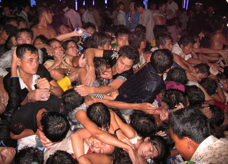 galleries/2010/12/29/the-year-in-pictures-2010/year-in-pictures---cambodia_r8967g