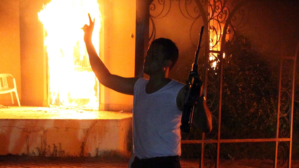 articles/2012/09/12/after-death-of-christopher-stevens-libyan-president-offers-condolences/diplomacy-breakdown-dettmer-tease_petzpk