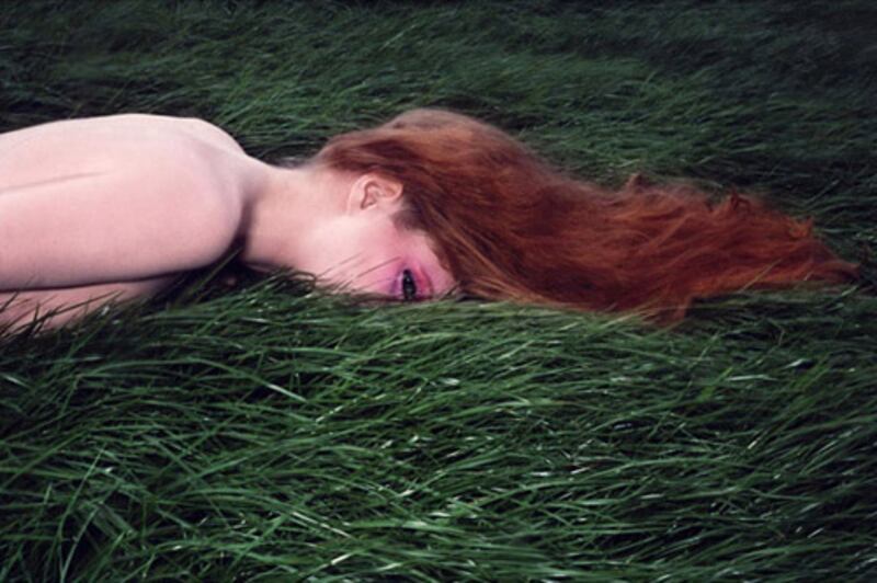 galleries/2009/08/20/guy-bourdin-s-female-fantasies/guy-bourdin-09_zsc6zn