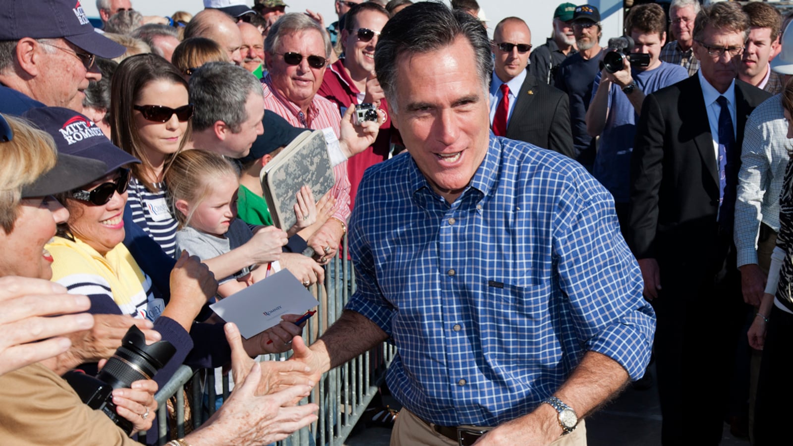 cheats/2012/01/29/nbc-asks-romney-to-pull-ad/nbc-asks-to-remove-romney-ad-cs_mtx07w