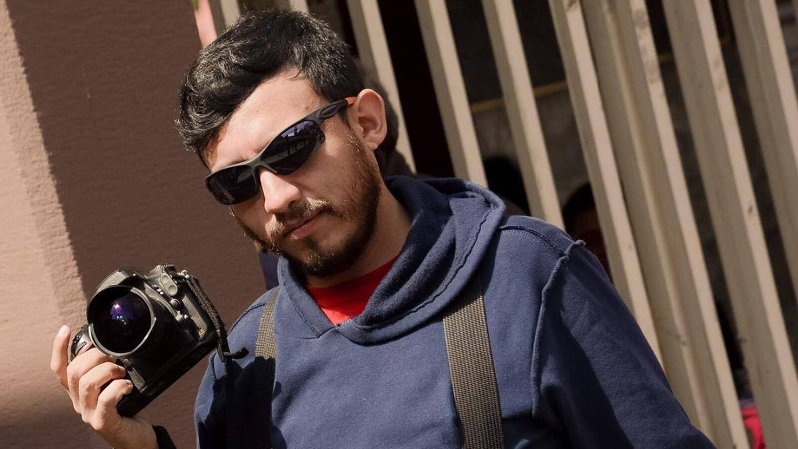 articles/2015/08/06/a-gruesome-murder-in-mexico-s-last-safe-city/150805-mcgahan-espinosa-murder-tease_s0vltq