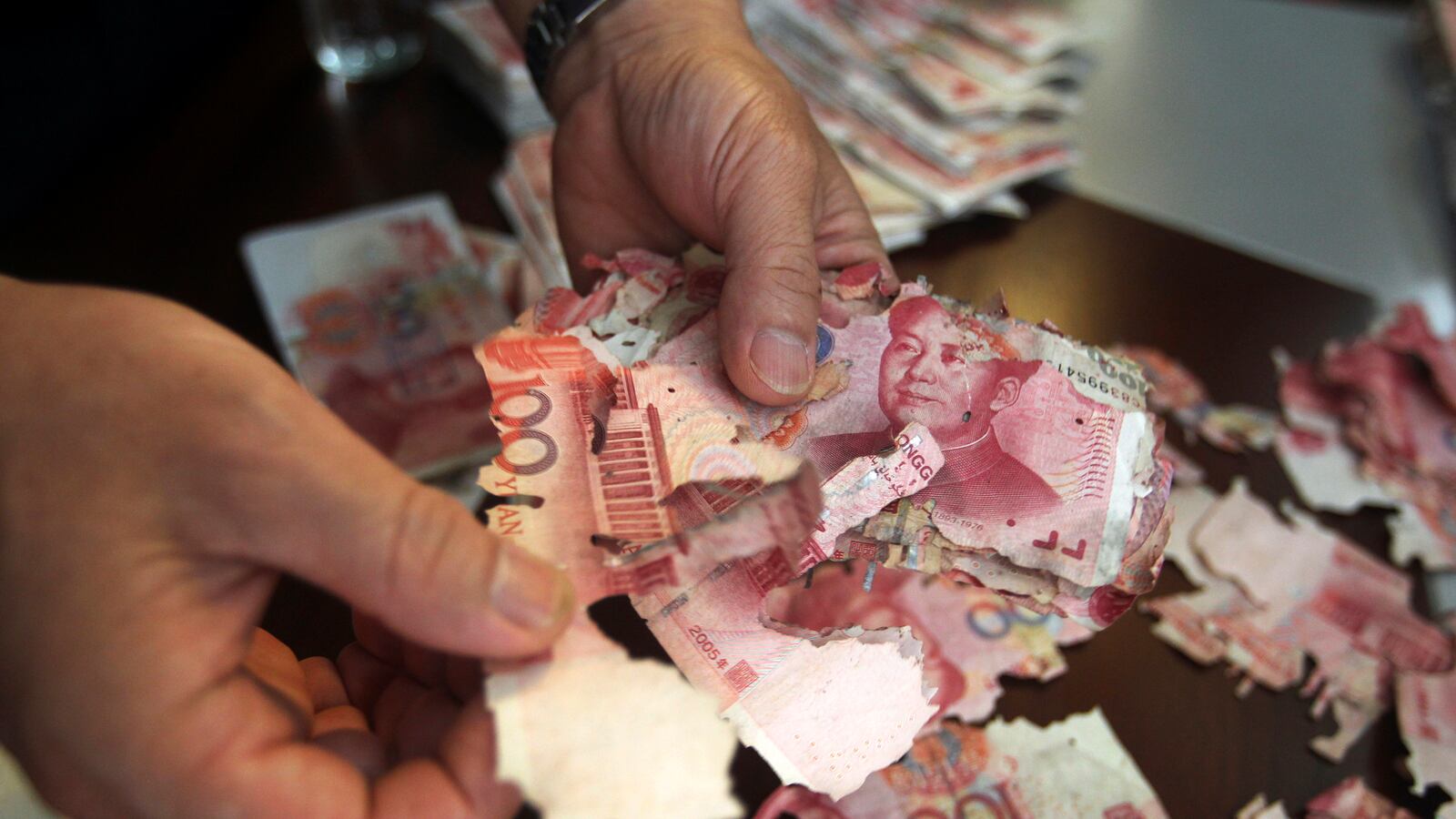 articles/2013/06/24/china-s-market-shivers-and-the-world-freaks-out/130624-china-bank-gross-tease_g6in1z