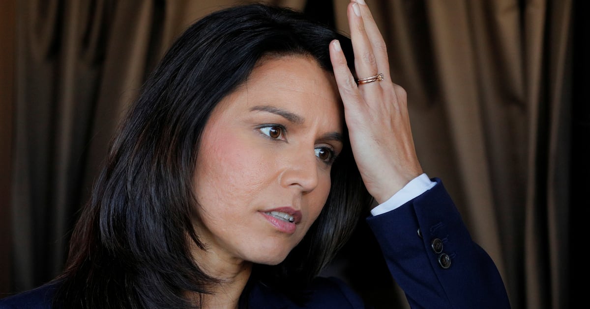 Republican Senators Would Like to See Tulsi Gabbard’s FBI File: Report