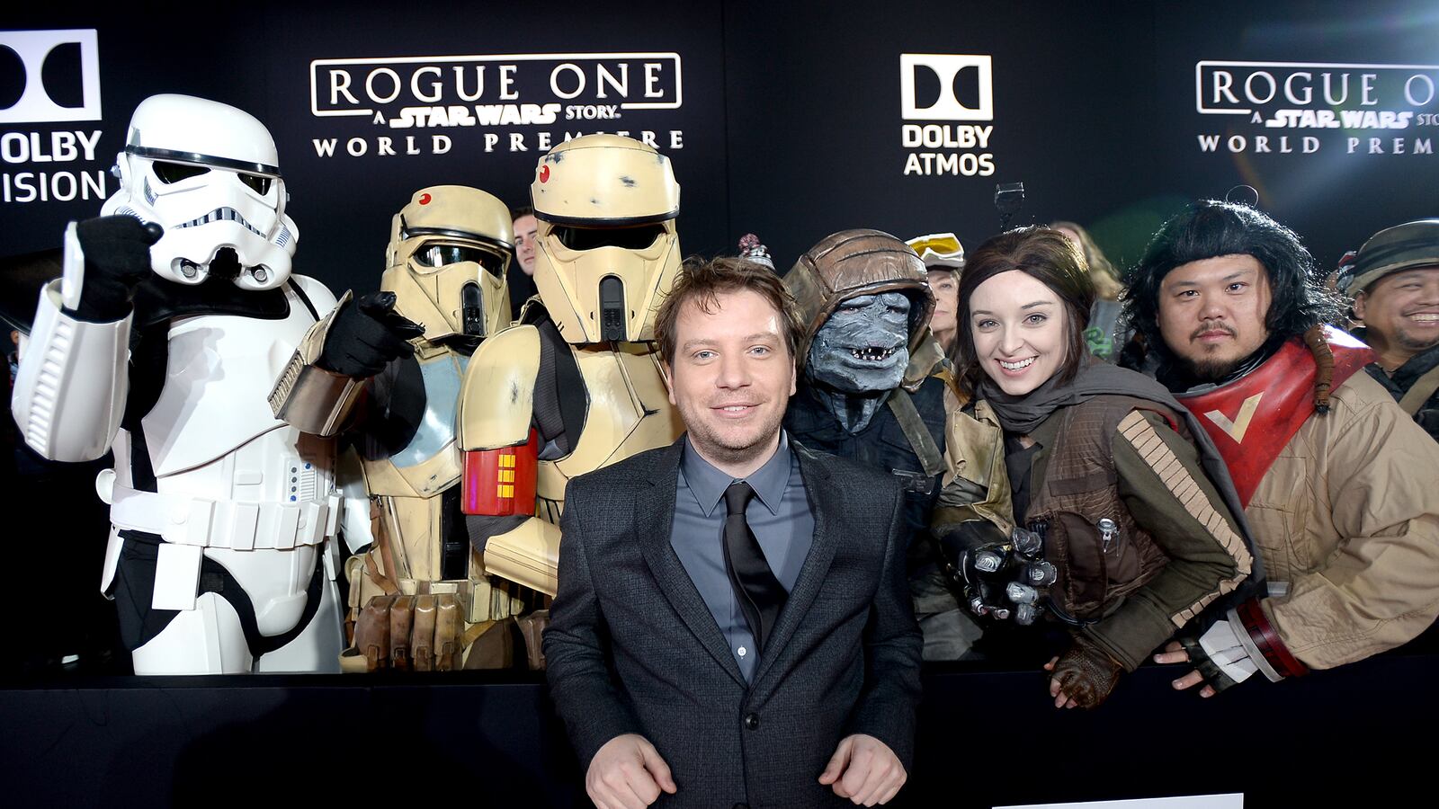 articles/2017/03/19/rogue-one-director-gareth-edwards-discusses-the-film-s-trump-fake-news-backlash/170317-stern-gareth-edwards-tease_gitnvw