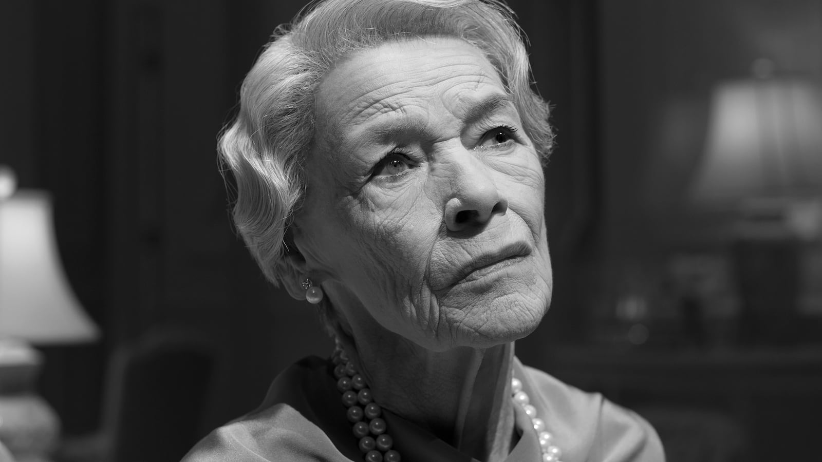 180501-teeman-glenda-jackson-tease_kbtjwr