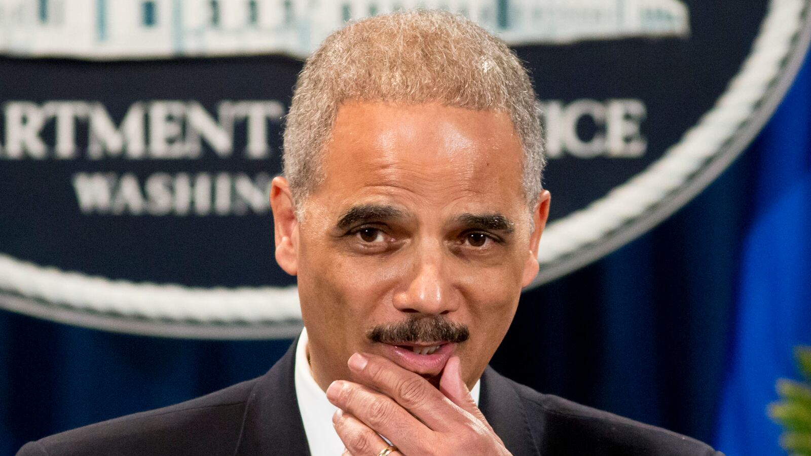 cheats/2013/05/15/capitol-hill-expected-to-grill-holder/130515-holder-grill-hill-cheat_kapo56