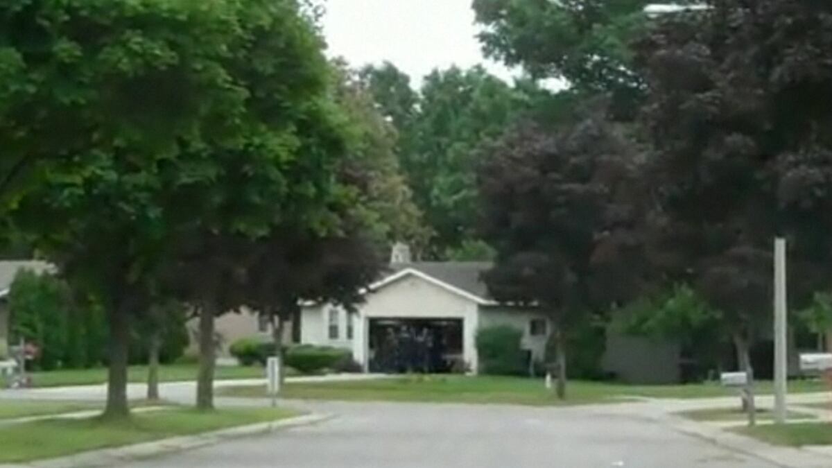 cheats/2011/07/07/7-killed-in-michigan-shootings/grand-rapids-shooting-cheat_msbyir