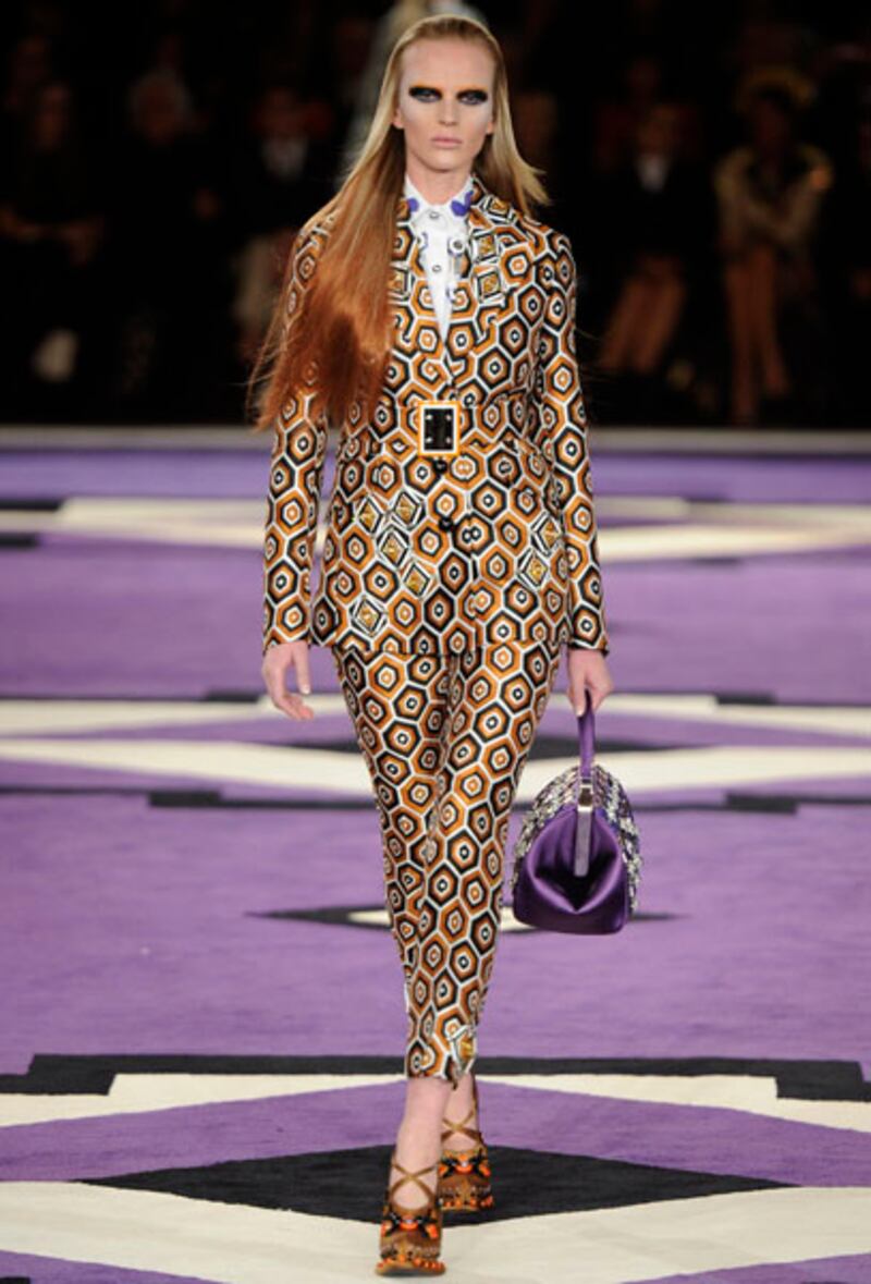 galleries/2012/02/24/sensual-collections-at-gucci-and-prada-kick-off-milan-fashion-week-photos/prada-fall-2012-1_a12rww