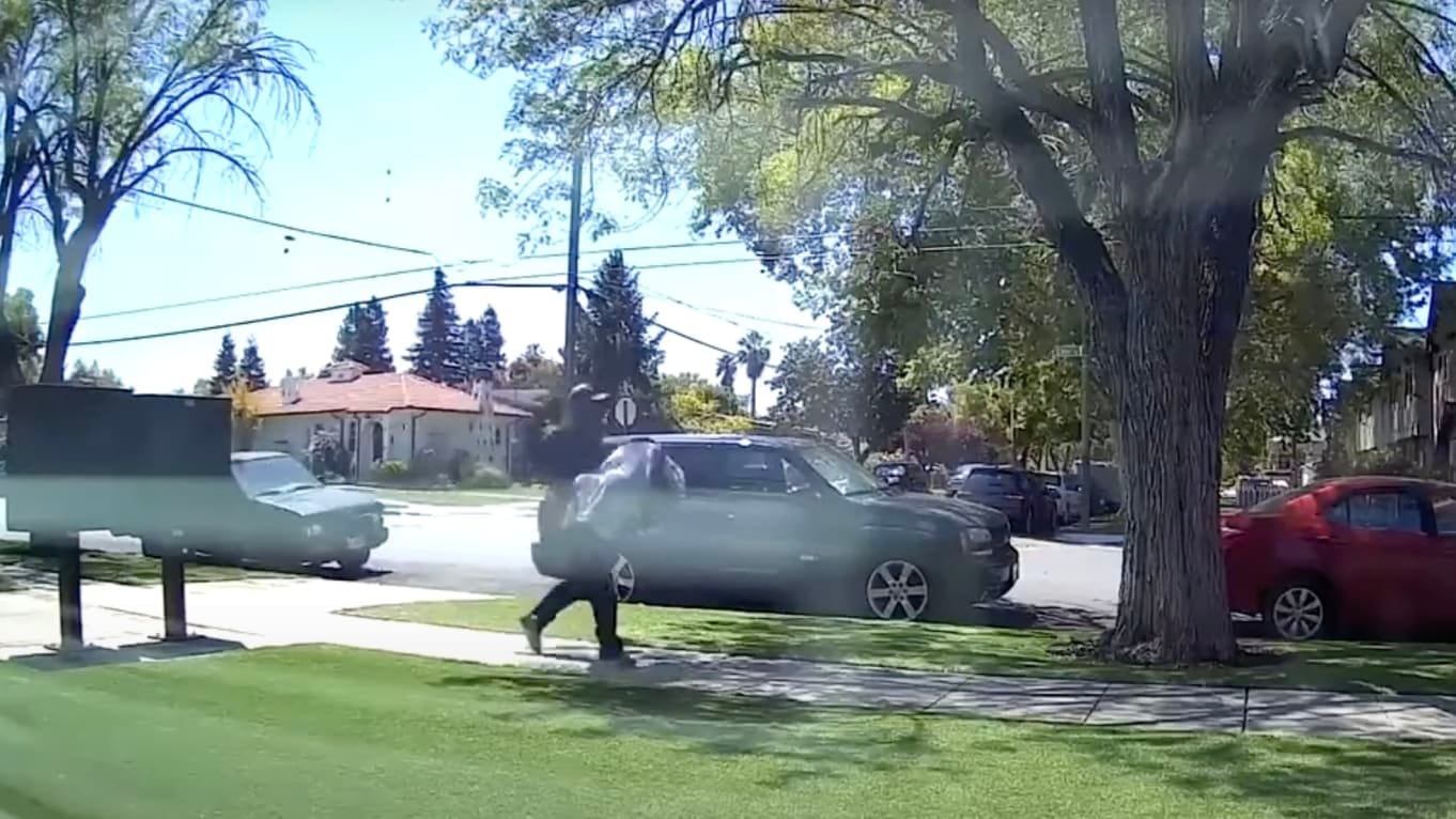 Screen_Shot_2022-04-26_at_12.21_cbmgwv