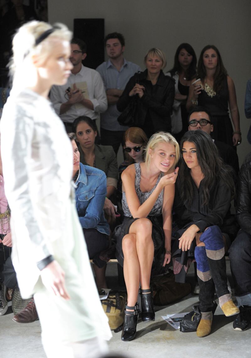 galleries/2010/09/10/fashion-week-s-first-days/ny-fashion-week-wrap-1---rag-bone_izcrlr