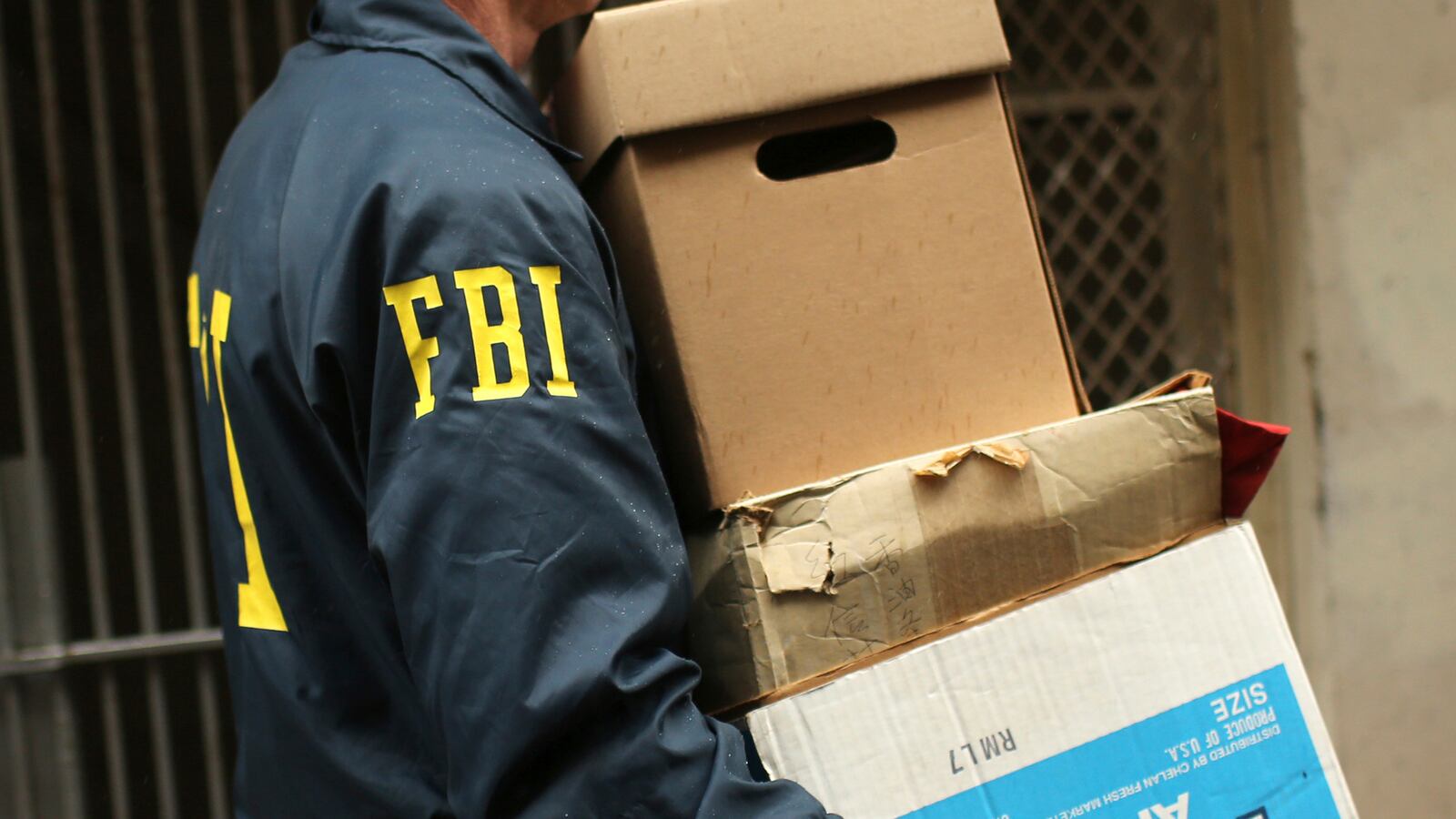 2014-03-26T120000Z_1030078898_GM1EA3R0HX401_RTRMADP_3_CALIFORNIA-YEE_gac3pw