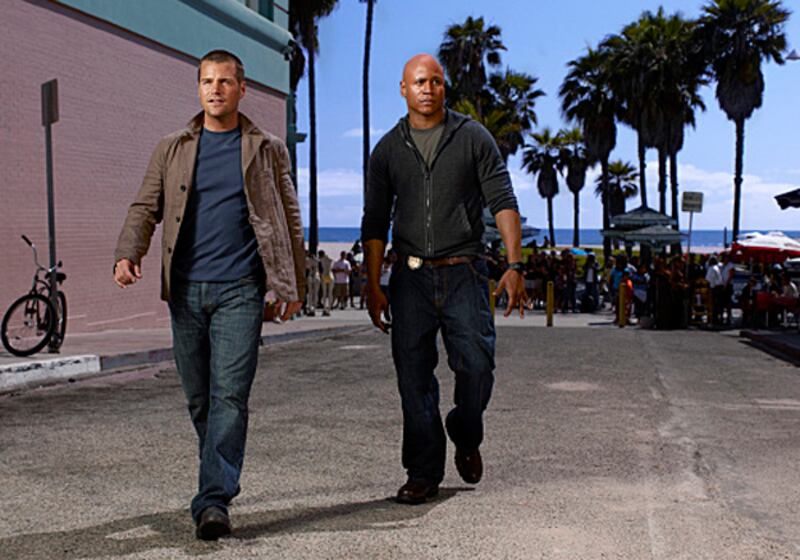 galleries/2010/12/20/20-most-watched-and-5-least-watched-tv-shows-of-2010/most-watched-tv---6_ilbyvd