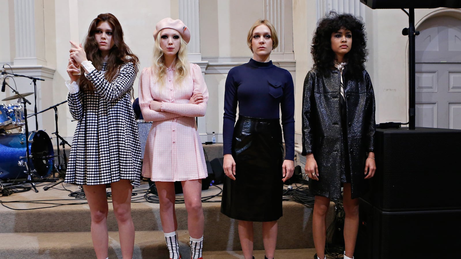 articles/2013/02/10/chloe-sevingy-s-irreverent-fashion-week-presentation/130210-chloe-sevigny-wilkinson-tease_mrwaat