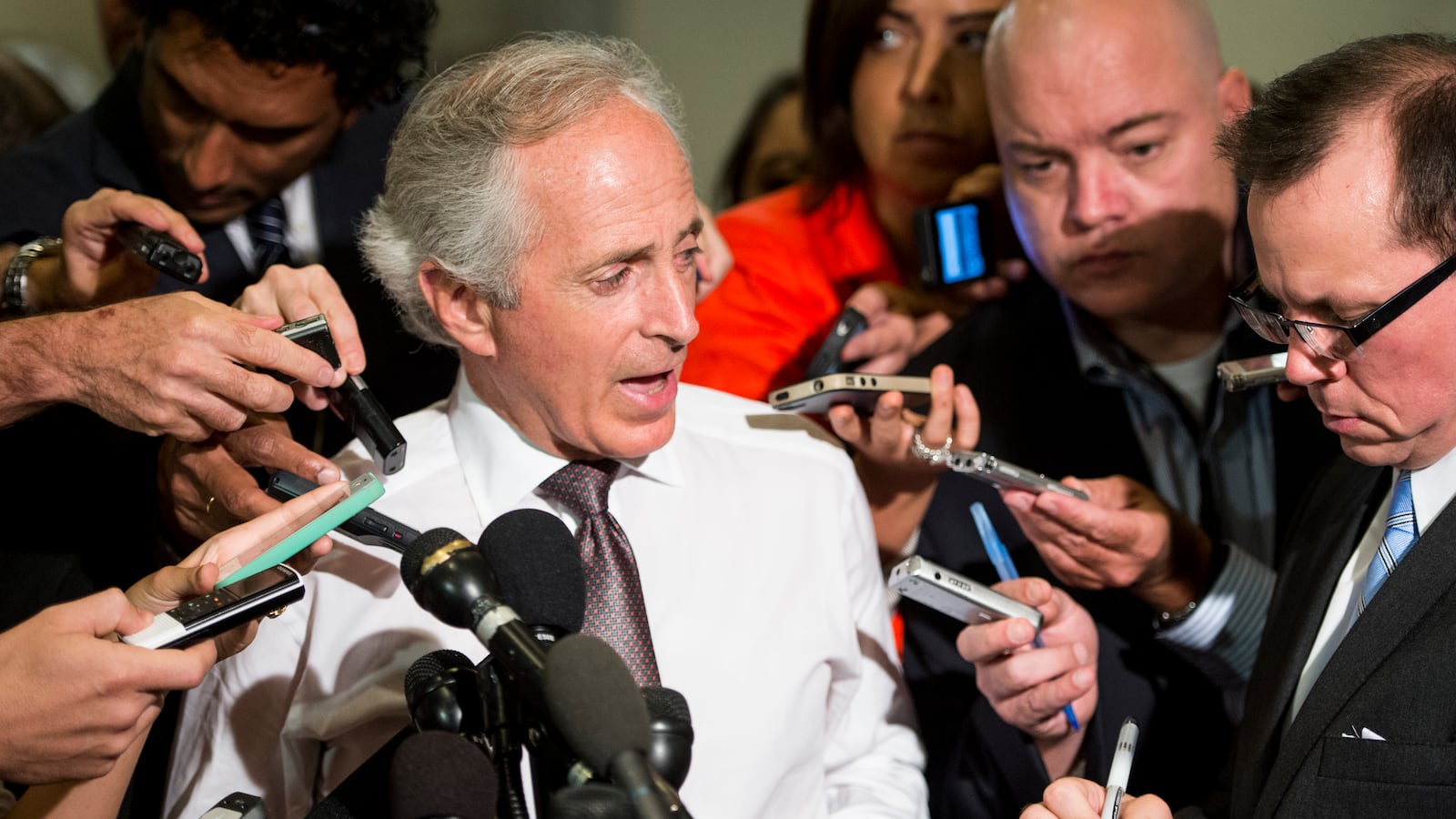 articles/2013/09/03/the-obama-doctrine-on-syria-re-opening-the-diplomatic-window/OZ__Bob_Corker_Syria_3Sept2013_kncztv