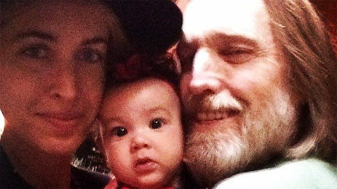 tom-petty-daughter-annakim-violette-remembers-father_s7nbvv