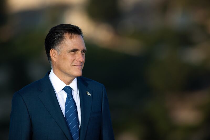 articles/2012/08/02/michael-tomasky-on-mitt-romney-s-na-ve-evasion-strategy/mitt-romney-unexamined-tomasky_rxtvrz